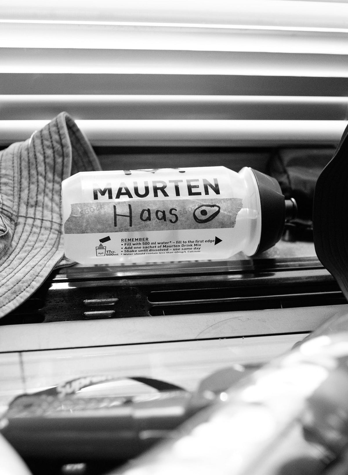 Bottle_500-supporting_img_2.jpg