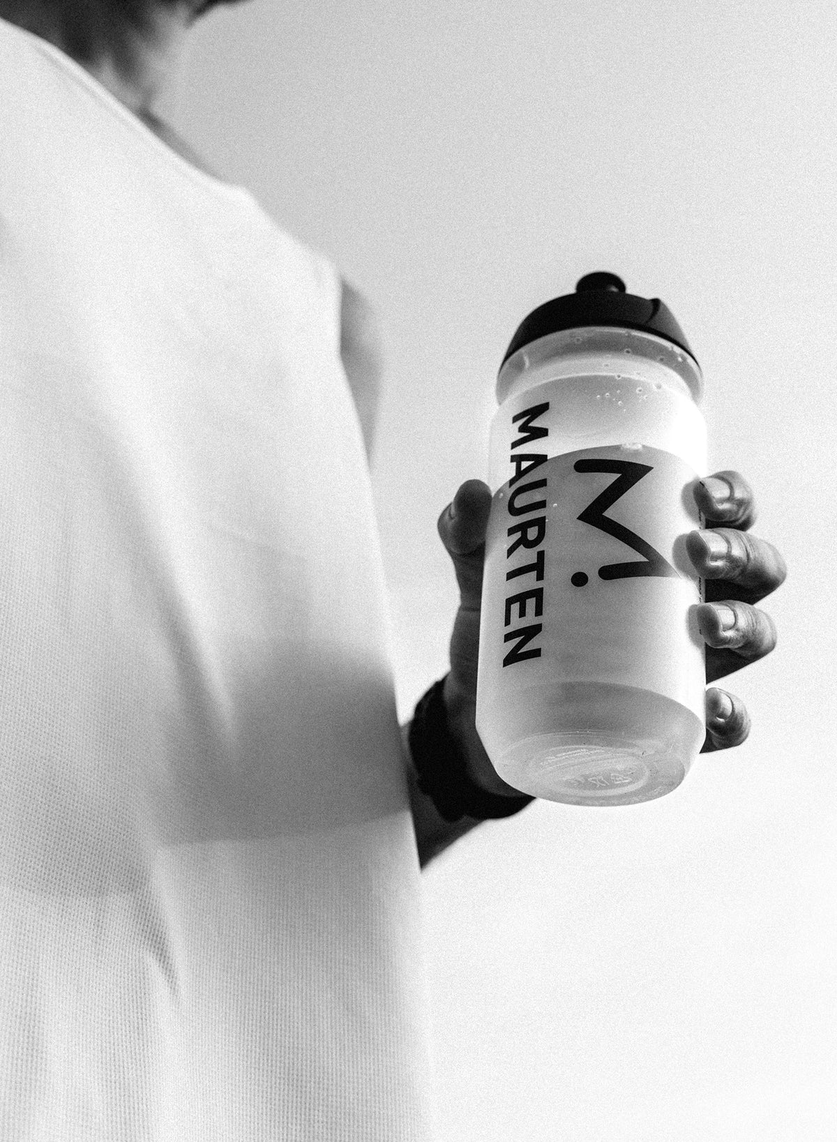 Bottle_500-supporting_img_3.jpg